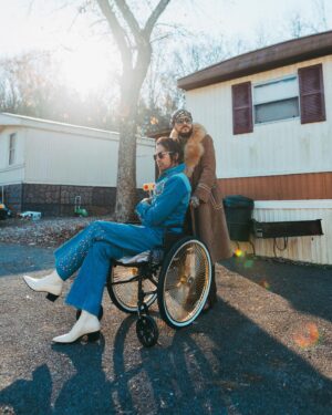 Yelawolf Instagram - “ New Me “  official music video link in the bio !!! My third single release off my double album WAR STORY !! NEW ME off that TRUNK MUZIK 4EVER side produced by @wlpwr !! #slumerican #warstory