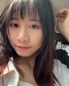 Actress Yen-Ju Chen HD Instagram Photos and Wallpapers April 2024
