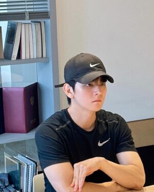 Yeo Hoi-hyeon Instagram - 헬스장 상담 아닙니다
