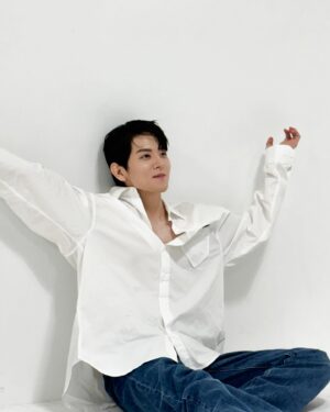 Yeo Hoi-hyeon Instagram - New Profile with DG ent #official_dg_ent