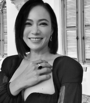 Yeo Yann Yann Instagram - Image Direction & Styling : @alvingoh 
Makeup : @kfbongmakeup 
Hair : @gandavid_davidgan @mrlow #passionhairsalon 
Wearing @versace @chopard 
Photo: @tiffanegoh @asianacademycreativeawards