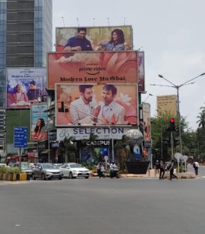 Yeo Yann Yann Instagram - Never in my wildest dream that I will be on a billboard in India with @naseeruddin49 @meiyangchang @wamiqagabbi  What a treat!!!! Pinch me!!! We had great time on n off screen ❤️ Also #bahutdhanyavad for all the love and notes pouring in ❤️#pyaarseattahai watch #modernlovemumbai @primevideoin