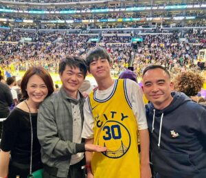 Yeo Yann Yann Instagram - MUST experience this in #LA! #Lakers VS #Warriors 
Thanks to the #abcboys was a magical evening!!!