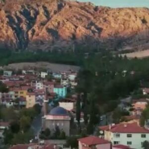 Yeşim Gül Akşar Instagram - Kaderimin oyunu Çok yakında Star TV de🍀