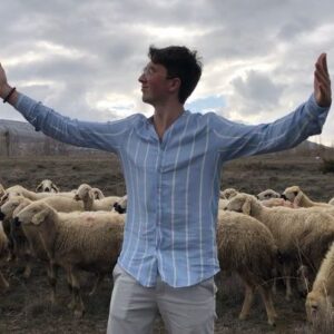 Yevgeniy Malyarchuk Instagram - Хор Овечек 🐑 🎶✨⭐️ #nature #world #choir #concert #worldwonder