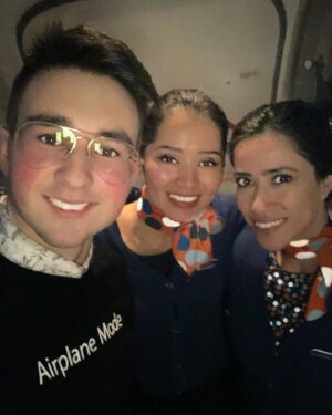 Yevgeniy Malyarchuk Instagram - ✈️ FlyDubai ✈️ Летать с @flydubai очень интересно !😍 Они летают из Одессы и Киева в Украине и из многих крупных городов России✈️ Прямые перелёты в Дубаи позволяют насладиться викендом в Дубаи и быть уже в понедельник утром у себя в городе на работе ! Скоро я покажу вам самые красивые места в Дубаи , а пока расскажу за супер предложения от FlyDubai ✈️🥳✈️ на Данный момент у FlyDubai действуют специальные тарифы на путешествия в ОАЭ 🇦🇪 Успей взять свой билет по супер цене! Дубаи очень хорошее место для стыковки дальних рейсов. У FlyDubai действуют также специальные промо-тарифы с на длинные рейсы с остановкой в Дубаи , можно полететь в более 40 стран из Дубаи !!!! Так что покупай билет и #FlyDubai ! P.S у FlyDubai очень милые стюардессы которые помогут с любым вопросом !  #visitdubai @visitdubai.ua #ad #travel #sponsored @visitdubai.ru @visit.dubai
