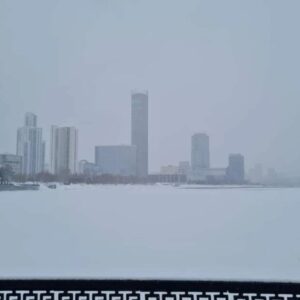 Yevgeny Roizman Instagram - Закончили приём. Только отдышался.
Завтра бегать приходите на Плотинку. Начнём в 10.00 от ротонды, пробежимся не торопясь, потом чаю попьём с пирогами.