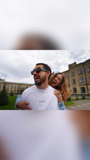 Yevhen Taller Instagram - З днем народження, моя Марешка ❤️ Люблю сильно цю дівчину з неймовірною енергією. Дівчину, яка наповнює любов’ю! 
@vicky_mare хочу, щоб тебе оточували тільки ті, хто наповнює і тебе ❤️