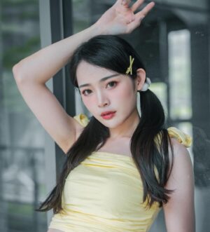 Yi-Chi Hung Instagram - 叮咚 早安☀️您有一份愛意，請查收(*ฅ́˘ฅ̀*)

𝟱𝟮𝟬快樂嗷嗷嗷嗷嗷(♡ˊᵕˋ♡)
不只今天，希望大家都天天快樂💛🫶🏻🧏🏻‍♀️

-

Btw，雪坊優格開團到今天唷～～❣❣
連結和介紹在精選動態🐷🤭🤣
7/1全面漲價，想買趁現在

#雪坊優格 #520