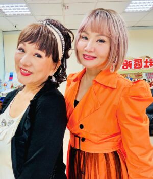 Yi Ling Wang Instagram - 愛傳承關懷演唱會✨

台灣優質生命協會-弱勢長輩照顧計畫。只要省下一碗陽春麵的錢，就能幫助獨居長輩安享晚年！您的100元，就可以讓生命影響生命！您的支持將化為最實質的服務，讓三餐不濟的長者能得溫飽❤️

https://reurl.cc/54QEgy

歡迎來電洽詢：02-25418098
#台灣優質生命協會

#紀寶如
#方馨
#許仙姬
#夏乙薇
#憶如
#陸一龍
#藝鴒