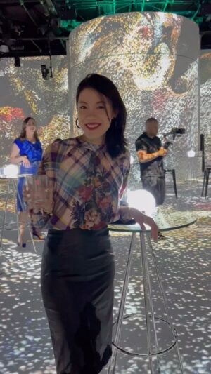 Yi Liu Instagram - Grammarly’s Generative AI at Work event 🤖 Thank you for having me 💃 @grammarly @wearebmf #grammarly #grammarlygo #ai