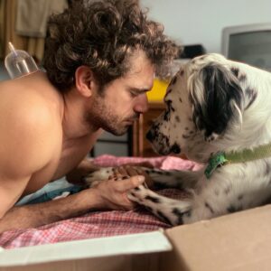 Yiğit Kirazcı Instagram - 🐾 ❤️ 👣