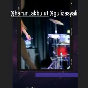 Yıldız Asyalı Instagram - @viyazzacaferestoran @harun_akbulut #12ocak #friday #kurtköy #kurtköyyenişehir 21:00