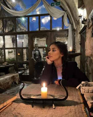 Yılşen Özdemir Instagram - yarin donmemiz gerektigi icin uzgunum