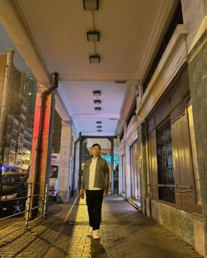 Yiu-Cheung Lai Instagram - 夜闌人靜 感受城市的餘溫