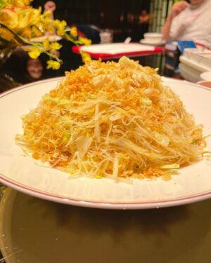 Yiu-Cheung Lai Instagram - 美味停不了 南北美食 湯和羹 龍蝦 雞 米粉 餃子 傳統又創新 @VenetianMacao澳門威尼斯人 #VenetianMacao #澳門威尼斯人 #VM15thAnniversay
#澳門威尼斯人15週年