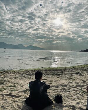 Yiu-Cheung Lai Instagram - 一段感情 兩個角色 值得回味的「拳王」結束在這寂寞的沙灘