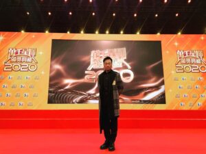 Yiu-Cheung Lai Instagram - 2020頒獎典禮 「殺手」閻武 希望大家支持