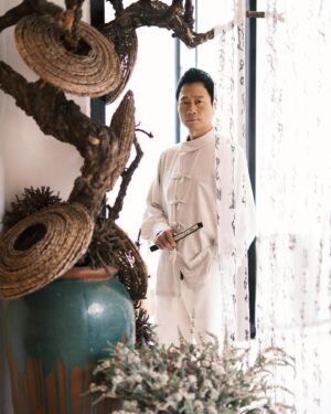 Yiu-Cheung Lai Instagram - 借一處美景記下一段回憶，美好時光總是留人醉！