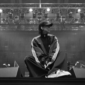 Yojiro Noda Instagram - ☑️☑️☑️
🌹🌹🌹

KONNICHIWA

📷　@yoshiharuota