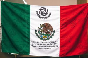 Yojiro Noda Instagram - Mexico City🇲🇽🌹❤️!!!
You guys killed it again. It's hard to put into words what you guys give us every time. I'm so moved with your energy and love and emotion. Makes me feel that I want to be like you..❤️You guys are truly amazing, Love you sooooooo much!
muchas gracias

And the journey continues.

#radwimpsworldtour2024 
#thewayyouyawnandtheoutcryofpeace 

📷　@takeshiyao