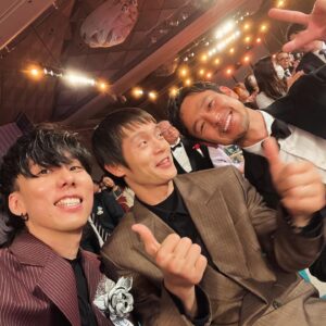 Yojiro Noda Instagram - 好きな人たちと^ ^

（こちらメキシコは朝の5時。絶賛時差ぼけ。）

#日本アカデミー賞
#トイレのピエタ
#ある男
