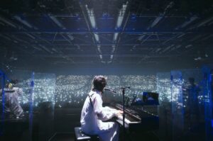 Yojiro Noda Instagram - Shanghai🌹❤️‍🔥🌹
What a night. There's so few that I can put into words, while theres thousands of feelings and thoughts going on in my head.
Thank you Thank you Thank you.
Thank you for being there, at our memorial TOUR FINAL. 
Hope to see you soon. LOVE YOU🌹🌹🌹
再找机会出来碰面吧

📷 @takeshiyao