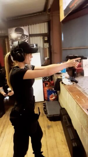 Yolanda Lynes Instagram - So much I want to work on still 💥 but thank you to @northwalestgr 🔫 🧨 
#drills #reload #lefteyedominantbutrighthanded #emergencyreload