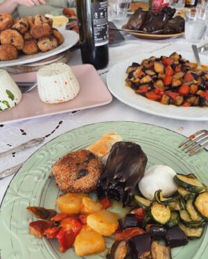 Yolanda Lynes Instagram - Un piccolo sogno Italiano 💕🍝