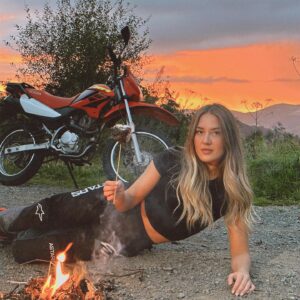 Yolanda Lynes Instagram - Have fun before you die 🔥⛽️ 
📸 @jujupentz 
#fun #adventure #petrol #fire