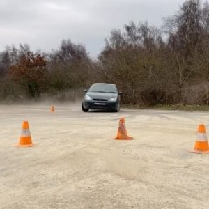 Yolanda Lynes Instagram - 🏎️💨🏁🖤 message me if you wanna join in next time 
#precisiondriving #handbrake #joy #drifting