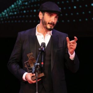 Yon González Instagram - Gracias a @somos_aisge por el premio Talento joven que me concedisteis ayer noche.