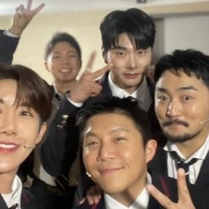 Yoo Byung-jae Instagram - 벌써 23년 끝?!