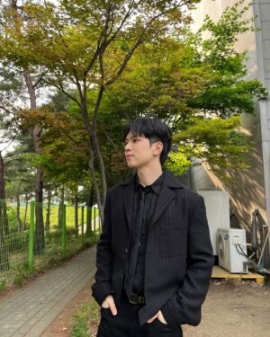 Yoo Hwe-seung Instagram - HIDE-OUT
너무 행복했었던
3일간에 콘서트🤟

#엔플라잉#NFlying#서울#콘서트#hide_out