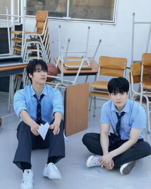 Yoo Hwe-seung Instagram - 💫☀️
#엔플라잉#star