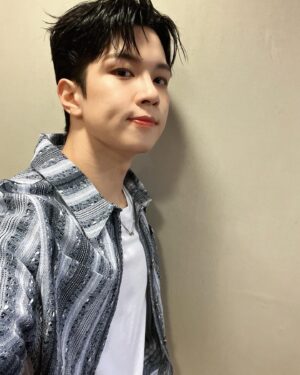 Yoo Hwe-seung Instagram - we’re
he‘re
👍
#엔플라잉#콘서트#in#hongkong