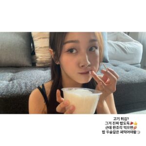Yoo Ji-Yeon Instagram - #방콕 1일차👀 
.
.
.
.
#태국 #여행 #방콕여행 #맛집탐방 #먹스타그램🍴 #사진일기
#브이로그 올리면 볼겁니까?👀✨