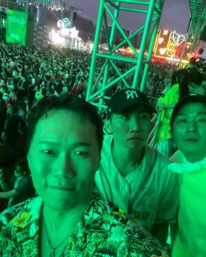 Yoo Se-yoon Instagram - 안 어색하다 안 어색하다 나는 잘 논다 나는 쿨하다...
.
#존나아저씨