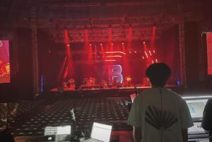 Yoon Do-hyun Instagram - 2024/3/9 ~~ 2024/6/9 
YB Lights Infinity 
모든공연을 종료하였습니다.

너무 많은 추억을 간직하게 되었어요. 

제일먼저 
팬분들의 응원과 사랑 무한 감사드립니다❤️
(일일이 열거를 못할정도로 많은 사랑을 베풀어준 ybeez) 
그리고 
전국의 공연장을 가득메워주신 관객분들❤️
그리고
YB 와 한마음으로 함께해준 전 스텝분들❤️
그리고
마지막을 명품공연으로 만들어준 문세형❤️
그리고
공연장에 찾아와준 선후배아티스트분들❤️
그리고
자랑스런 YB 맴버들❤️

감사합니다^^
@yb_official_insta