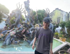 Yoon Hyun-soo Instagram - 행복한 베트남🇻🇳😌