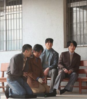Yoon Hyun-soo Instagram - 수반즈

#수사반장1958
