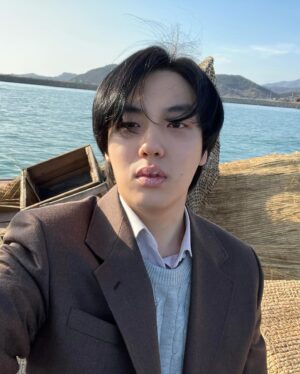 Yoon Hyun-soo Instagram - 니 가 가 라 모랑도.

#수사반장1958 #서호정