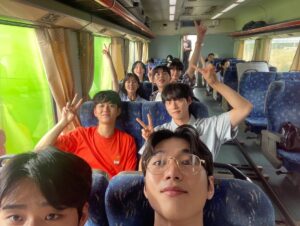 Yoon Jae-chan Instagram - 눈부실 정도로 찬란한🍉🤍