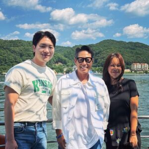 Yoon Jong-shin Instagram - ⠀
⠀
남이섬 with 지영 & 민석
⠀
지금 이순간
⠀
tvN