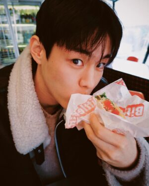 Yoon Seo-bin Instagram - 📸