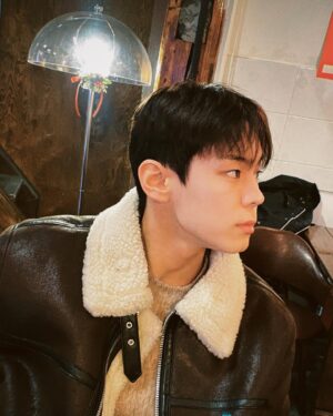 Yoon Seo-bin Instagram - 📸