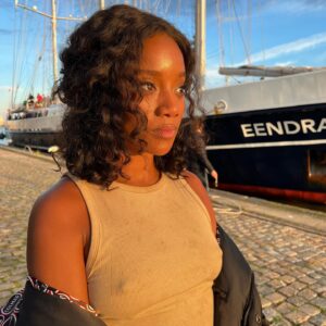 Yootha Wong-Loi-Sing Instagram - So, I wanted to write a “cheeky” caption, and justify this photo. Add some Griselda lyrics. I don’t know what happened😂 episode 8 tonightttt.
x YOLA 👼🏾