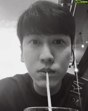 Yorke Sun Instagram - 2023很幸運的完成很多事情
衷心感謝每一位陪伴在身邊的人

2024成為更好的自己，繼續努力

新年快樂❤️