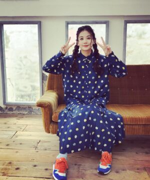 Yoshiko Sengen Instagram - ・
笑っとるか。
LINE BLOG更新しました✏️🍚
#beams
#diadora
