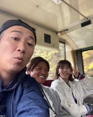 Yoshito Okubo Instagram - 水バラ
冬の北関東！
美食と名湯をめぐる２７０ｋｍ
ぐるり一周対決旅　群馬＆栃木

2連覇中のチーム春日に
アスリート3人が
チーム日本代表を組んで
挑戦しました👊

三者三様の個性的なチームで
最初はどうなることやら…と
思っていたら
めちゃくちゃ走って、食べて、
温泉入って
とても面白い展開になりました😆

テレビ東京
12月13日(水) 18:25〜

お時間ある方は
ぜひ観てくださいね～😉

#大久保嘉人
#西岡剛
#吉田沙保里